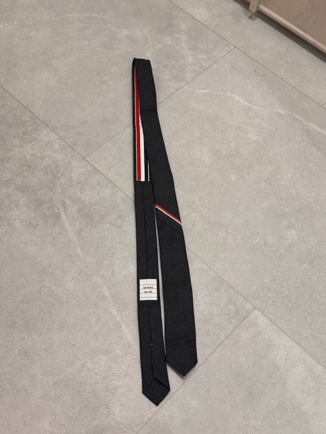 톰브라운 넥타이 상품이미지1