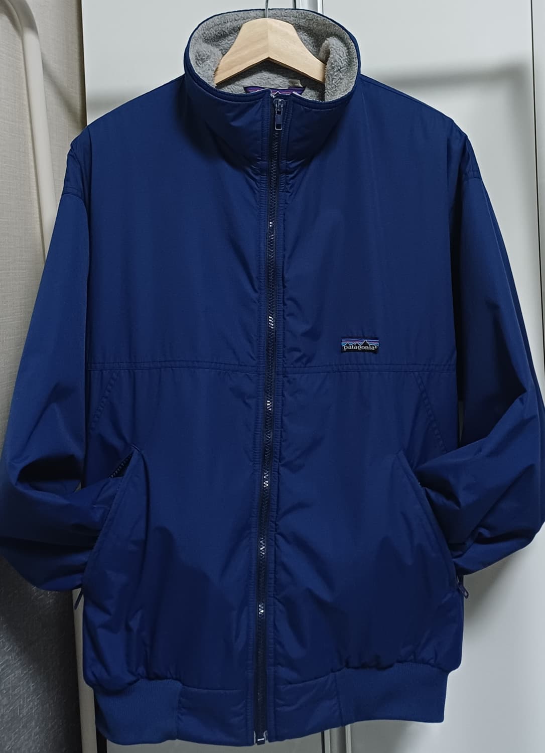 🇨🇦 파타고니아 쉘드 신칠라 봄버 자켓 - 블루 상품이미지1