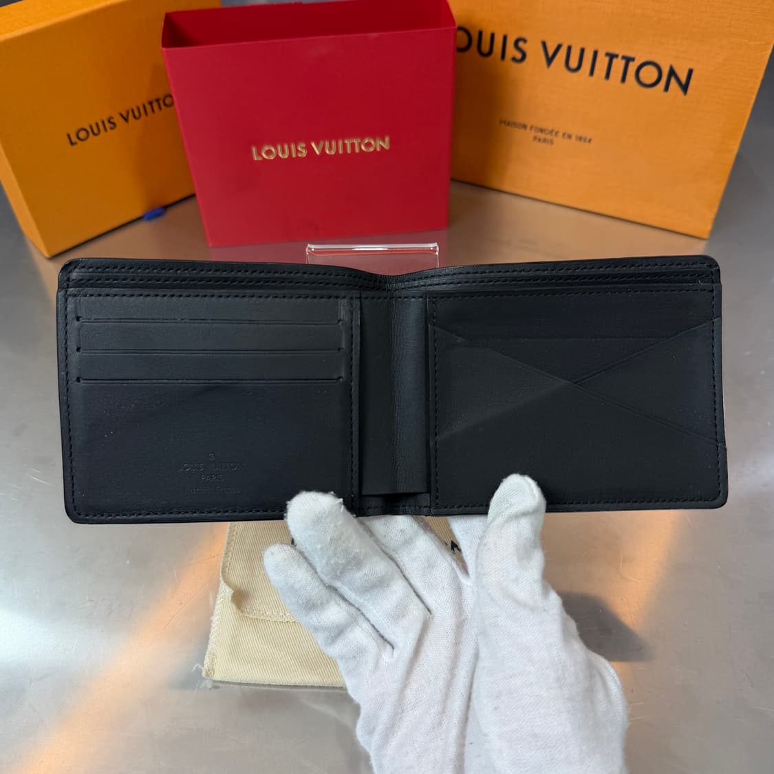 [리오브] 루이비통 쉐도우 모노그램 반지갑 상품이미지4