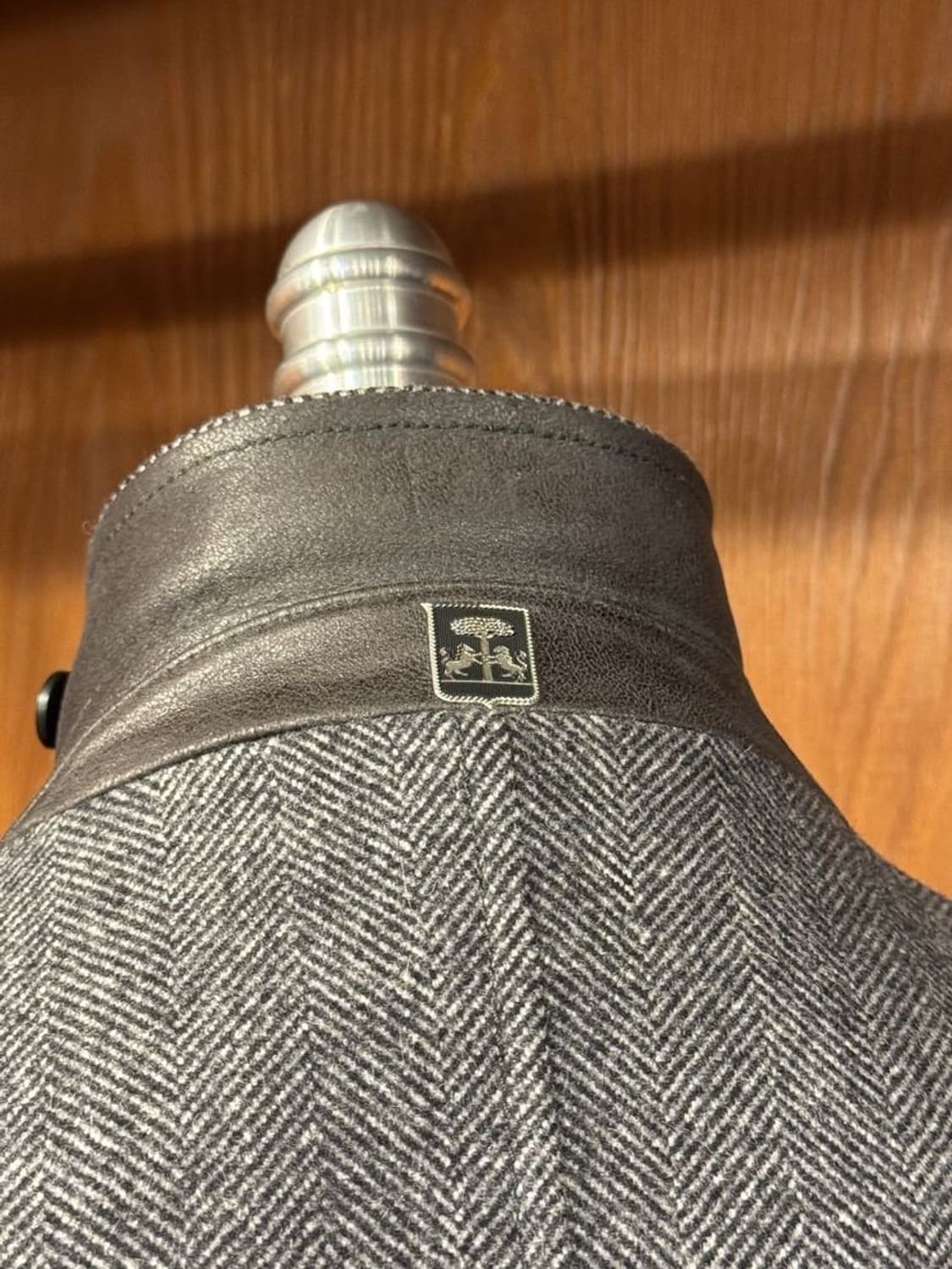 꼬르넬리아니 코트 상품이미지10