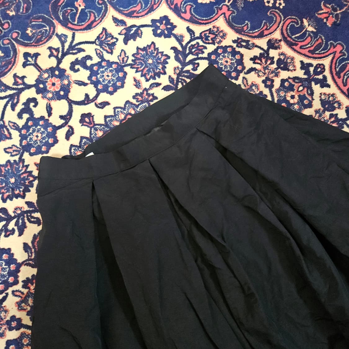 메무아(Memua) 나일론 핀턱 바스락 롱 스커트 L size 상품이미지3