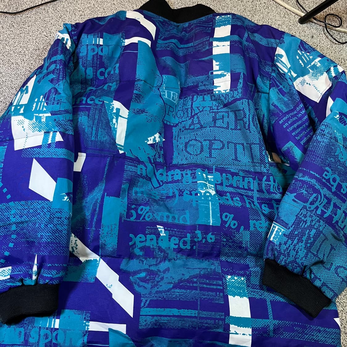 나이키 삼나스포츠 올드스쿨 다운 패딩 상품이미지3