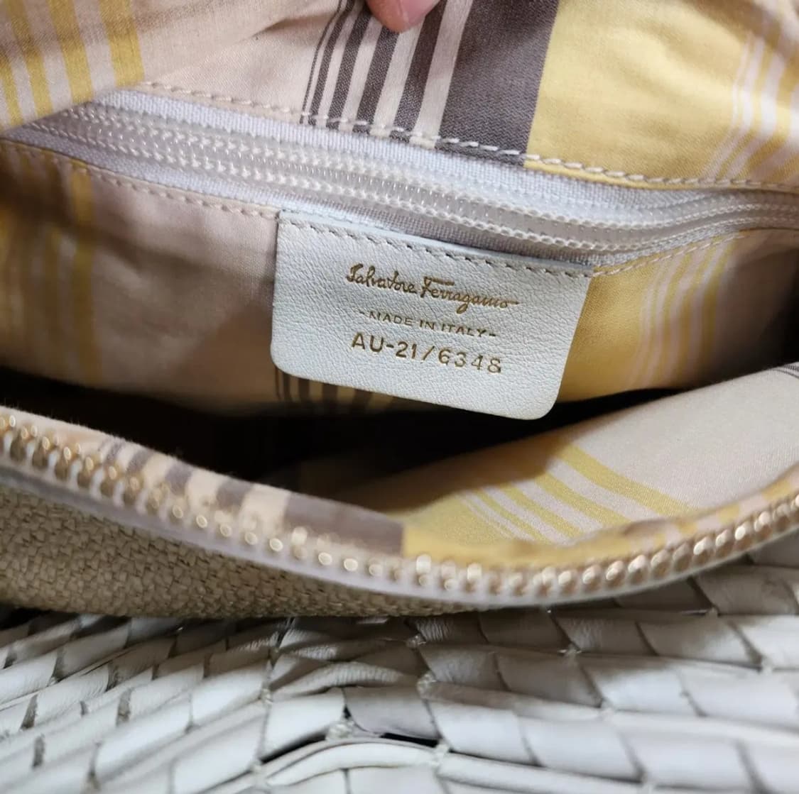 페라가모 레더 토트백 상품이미지9