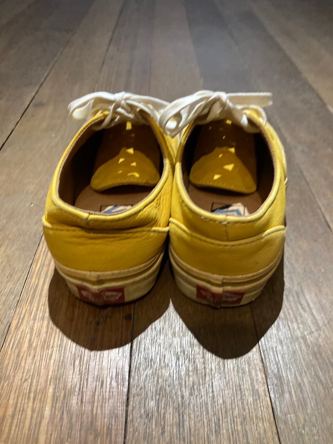 옐로우 스웨이드 반스 스니커즈 상품이미지3