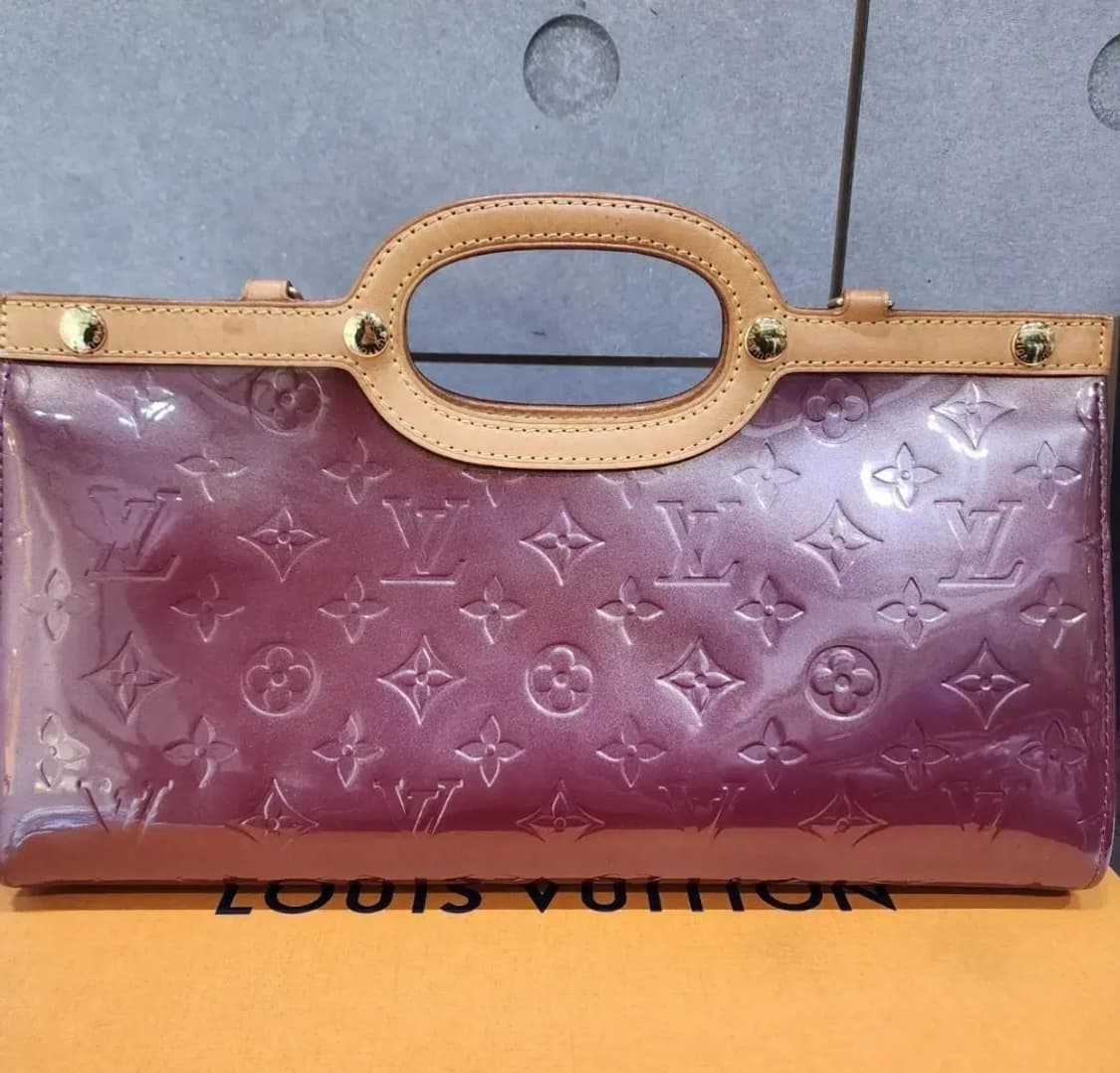 루이비통 모노그램 베르니 룩스부리 상품이미지2