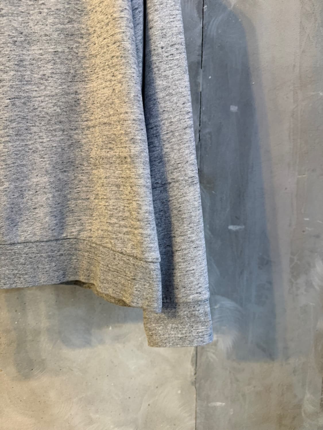 산드로 그래픽 맨투맨 66~77 상품이미지6