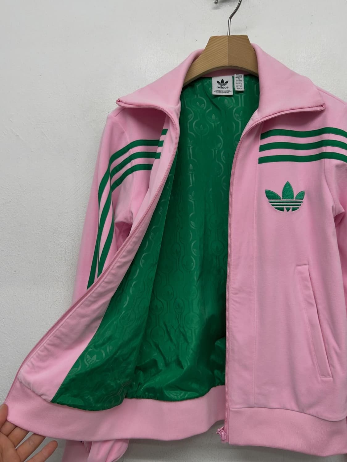 아디다스 벨루어 핑크 트레이닝 세트 상품이미지4