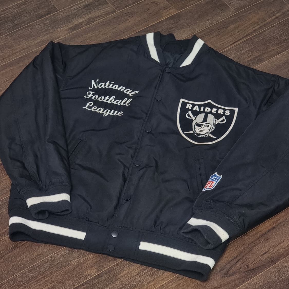 GU X NFL 라스베이거스 레이더스 점퍼 자켓 유니폼 M 상품이미지1