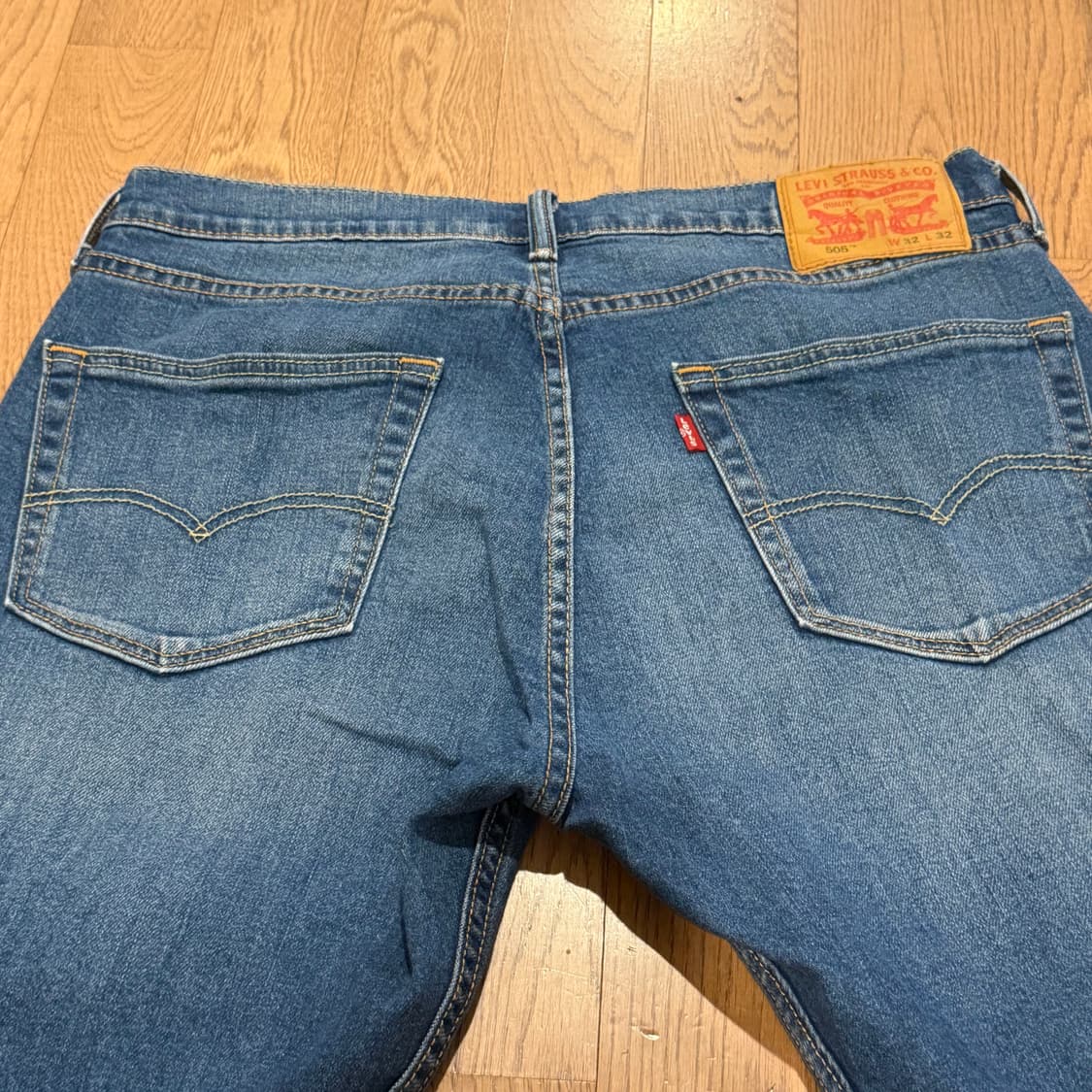 Levi's 505 레귤러 스트레이트 핏 데님 팬츠 상품이미지3