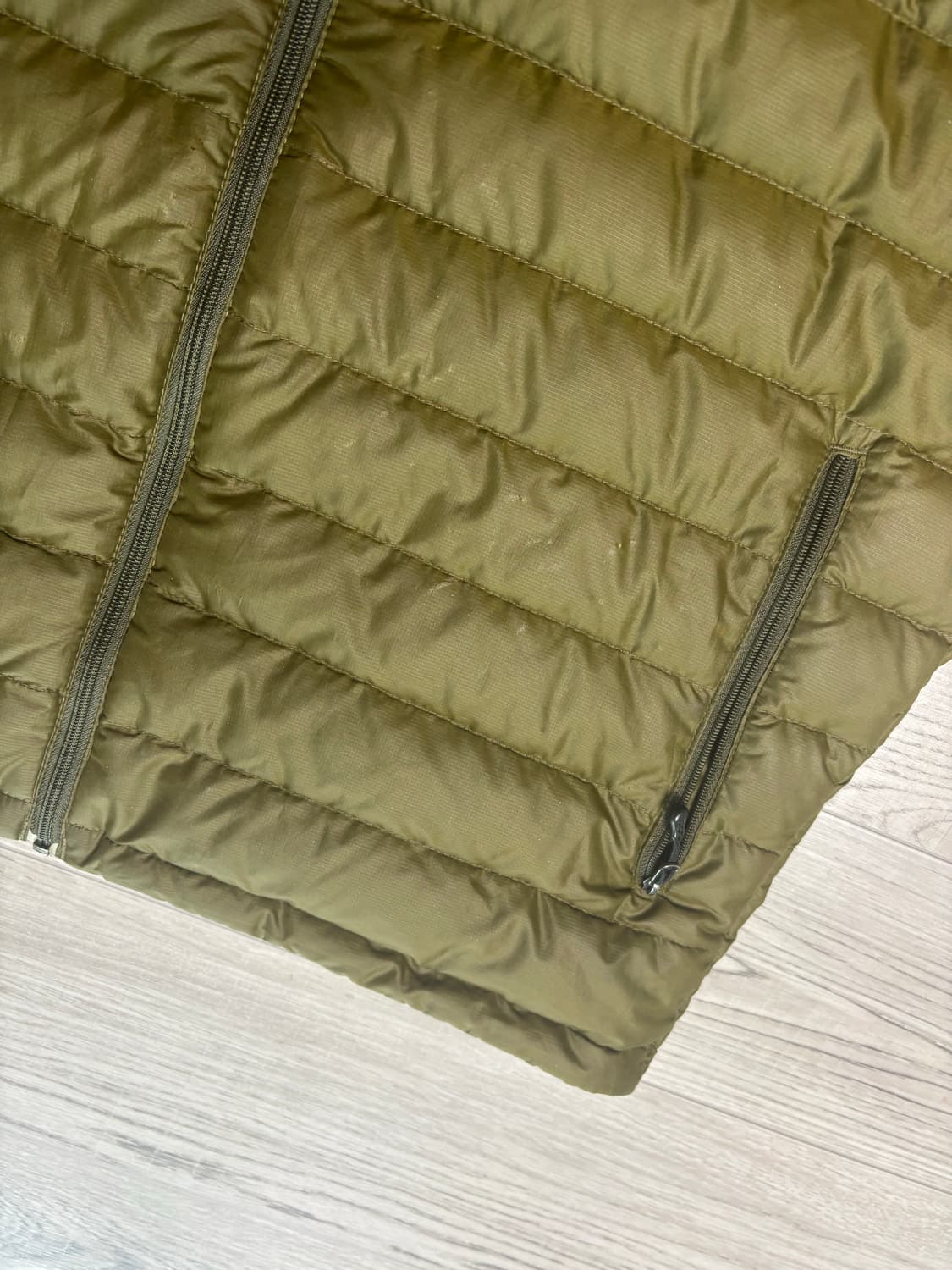 [m/하자] 파타고니아 경량패딩 상품이미지8