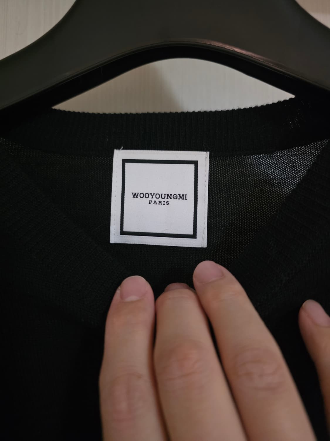 우영미 자수 절개 니트 상품이미지5