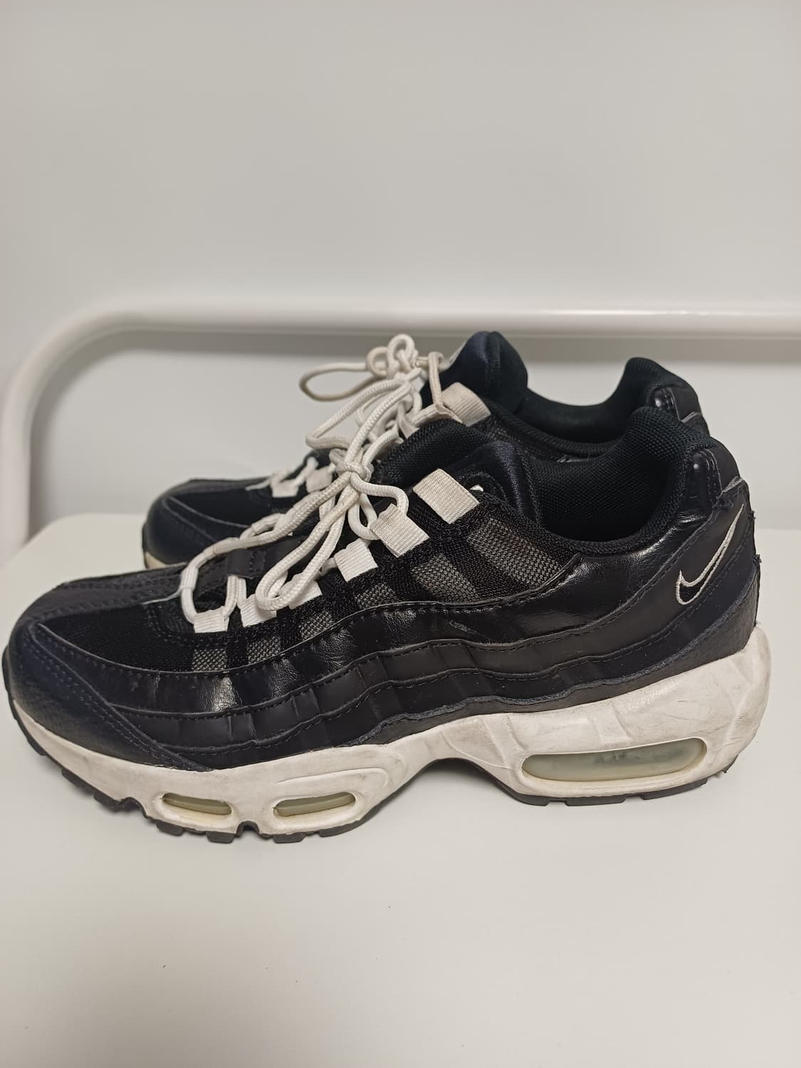 나이키 에어 맥스 95 블랙 (230) - 상태 양호, 에어 짱짱 상품이미지2