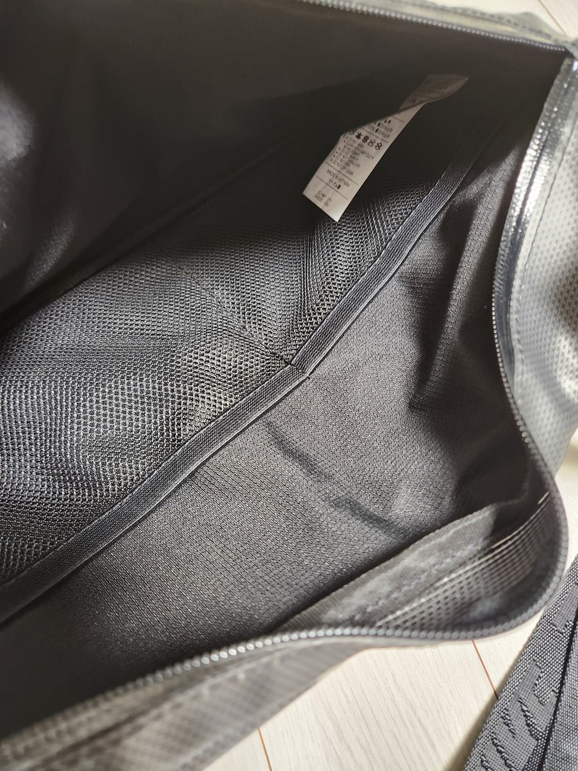 나이키 프로필 윈터 라이즈 아이템 크로스백 CU1497-073

캐주얼가 상품이미지7