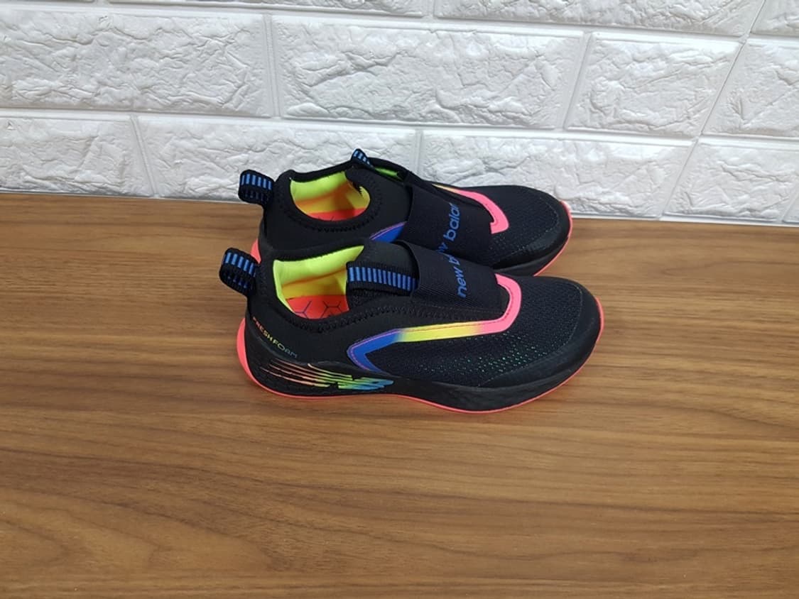 뉴발란스 키즈 운동화 190 (YTFSTRM2) 상품이미지2