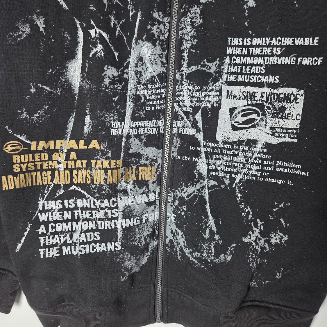 [IMPALA] 재팬 임팔라 펑크 그래픽 울프죠 후드집업 상품이미지4