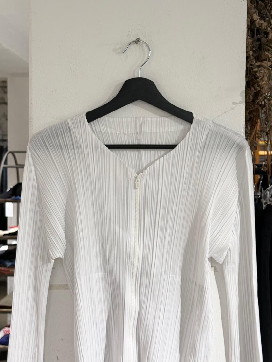 풀리츠플리즈 화이트 베이직 집업 가디건 상품이미지4