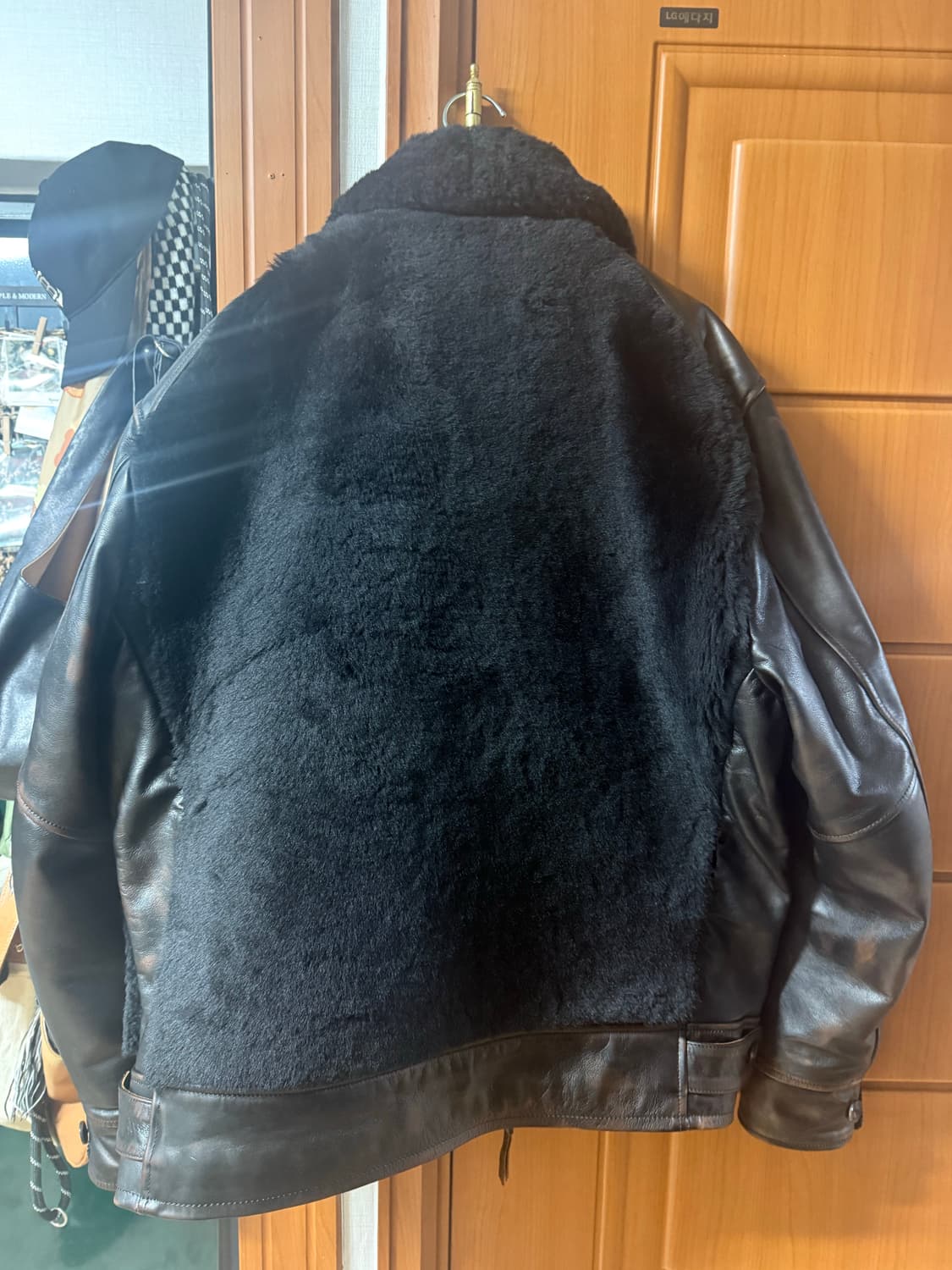 그리즐리 무톤 자켓 상품이미지3