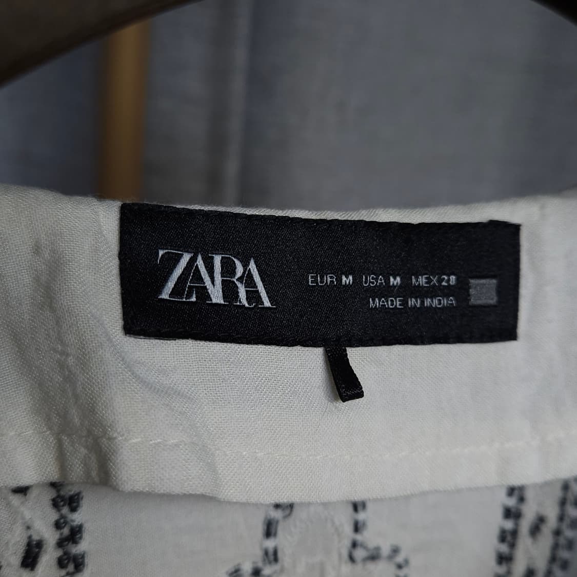 M ) 자라 여성 에스닉 자수 블라우스 상품이미지5