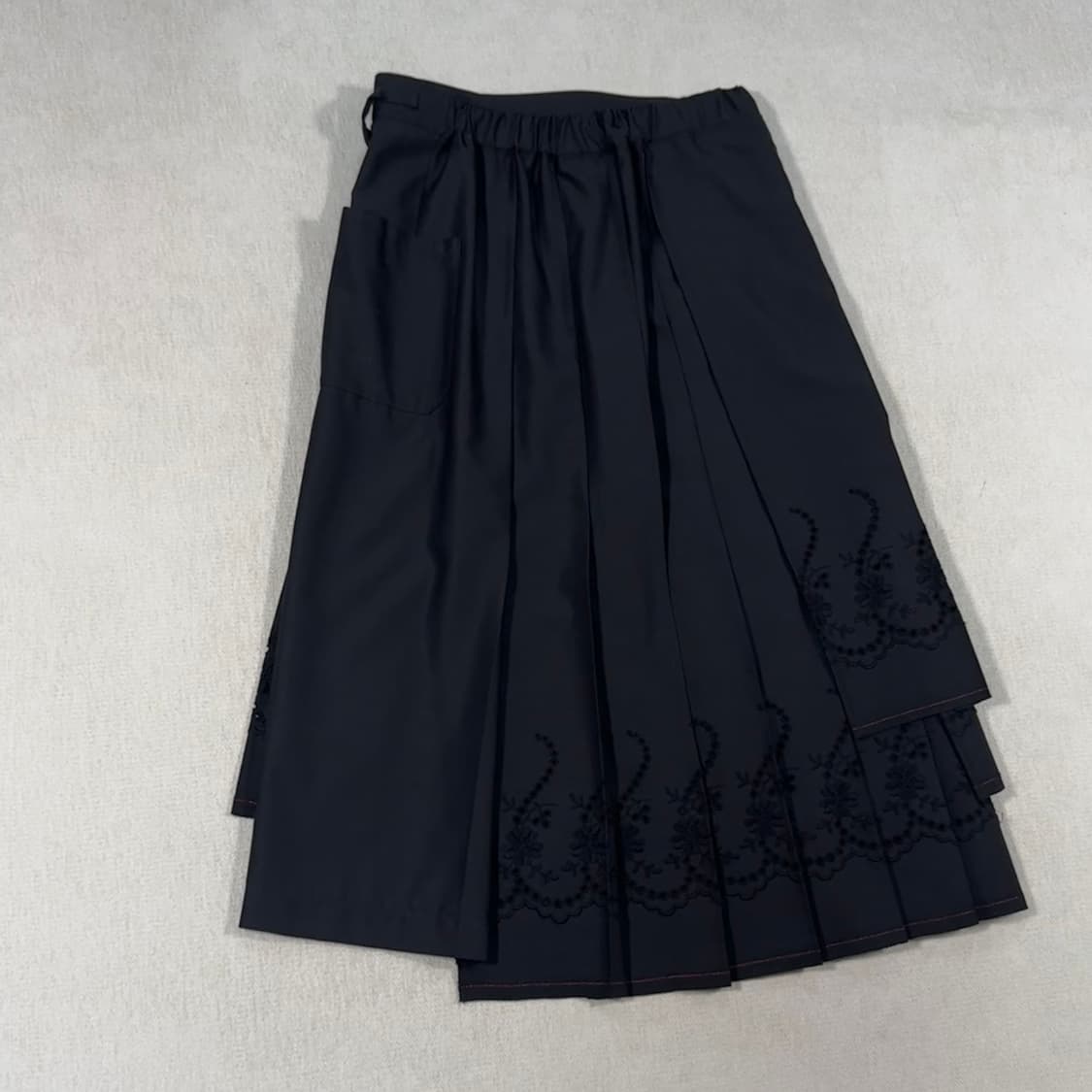 Floral Pleated Black Skirt 상품이미지5