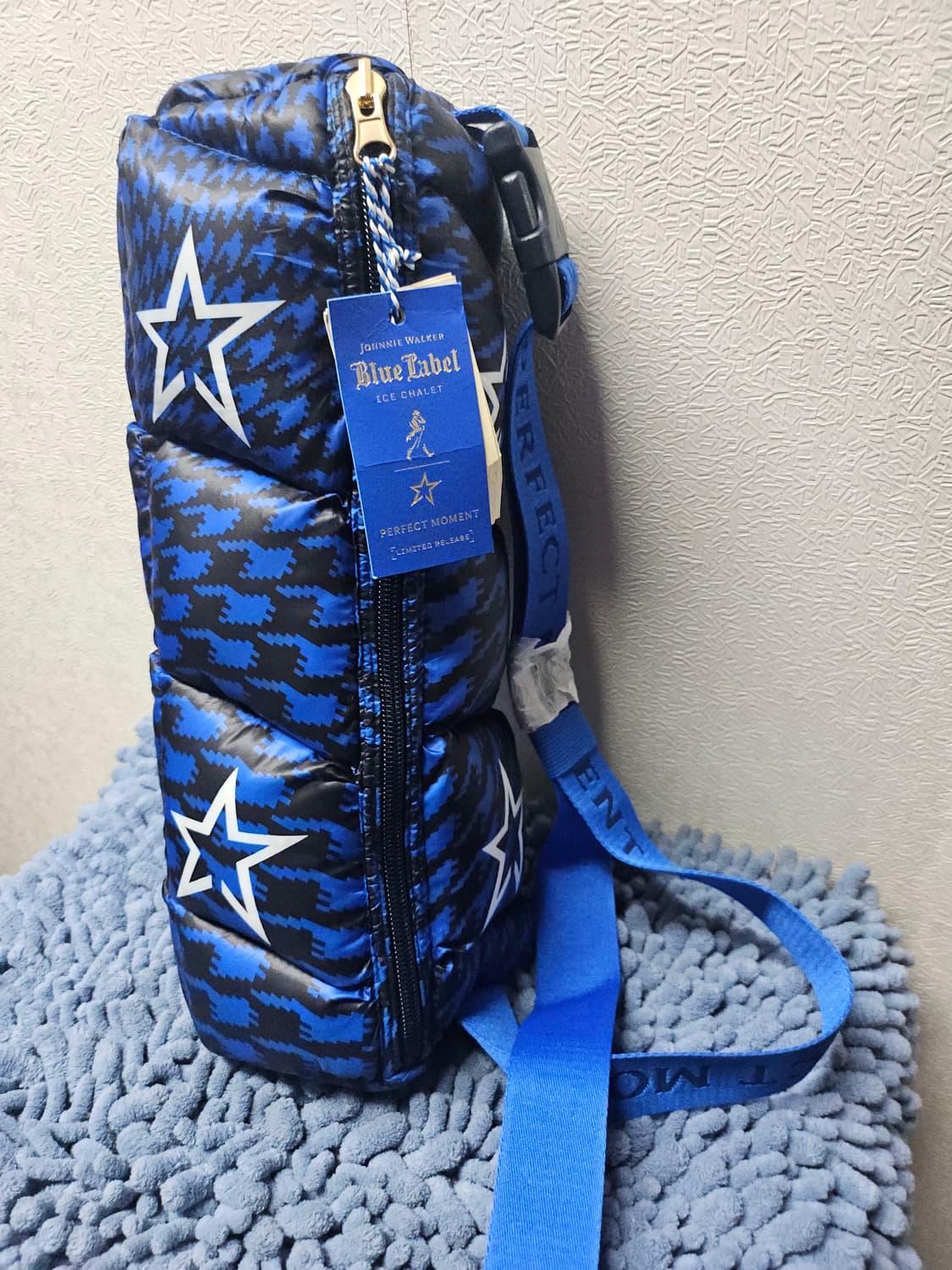 조니워커 블루라벨 아이스 샬레 크로스백 새상품 상품이미지2