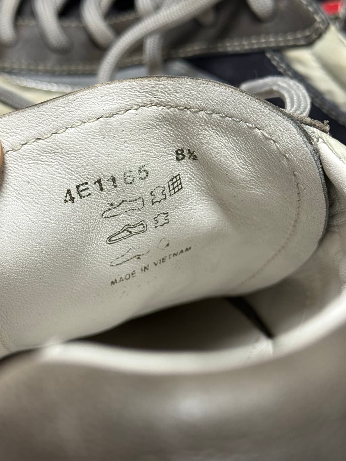 프라다 몬테카를로 스니커즈 플랫슈즈 uk8 상품이미지6