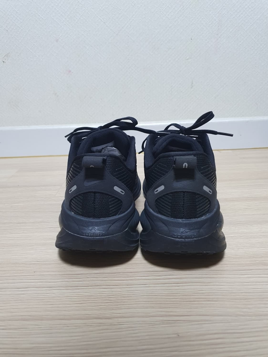 나이키 줌 보메로 18 운동화 280 상품이미지5