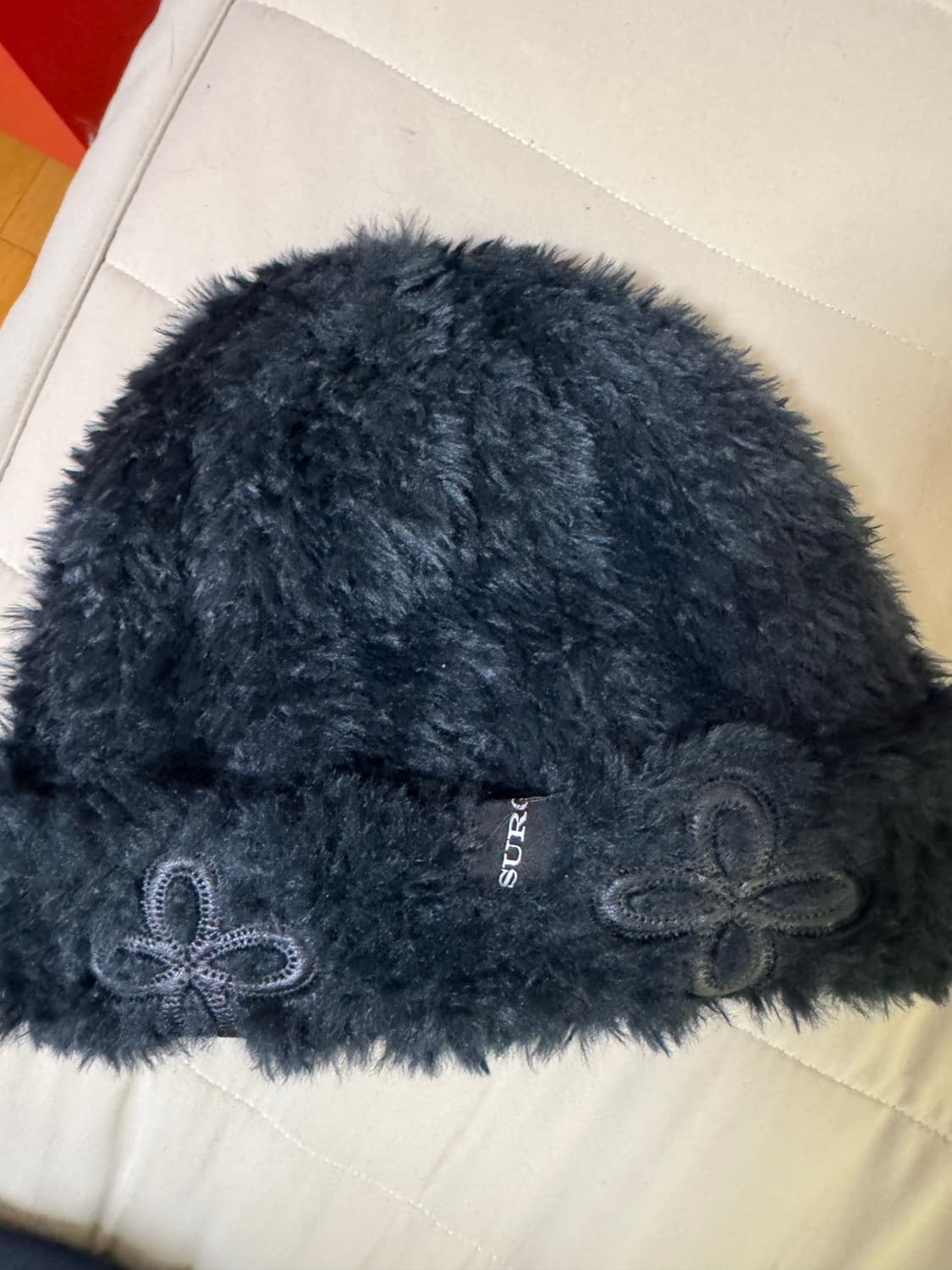 써저리 레더 패치 퍼 비니 블랙 상품이미지2