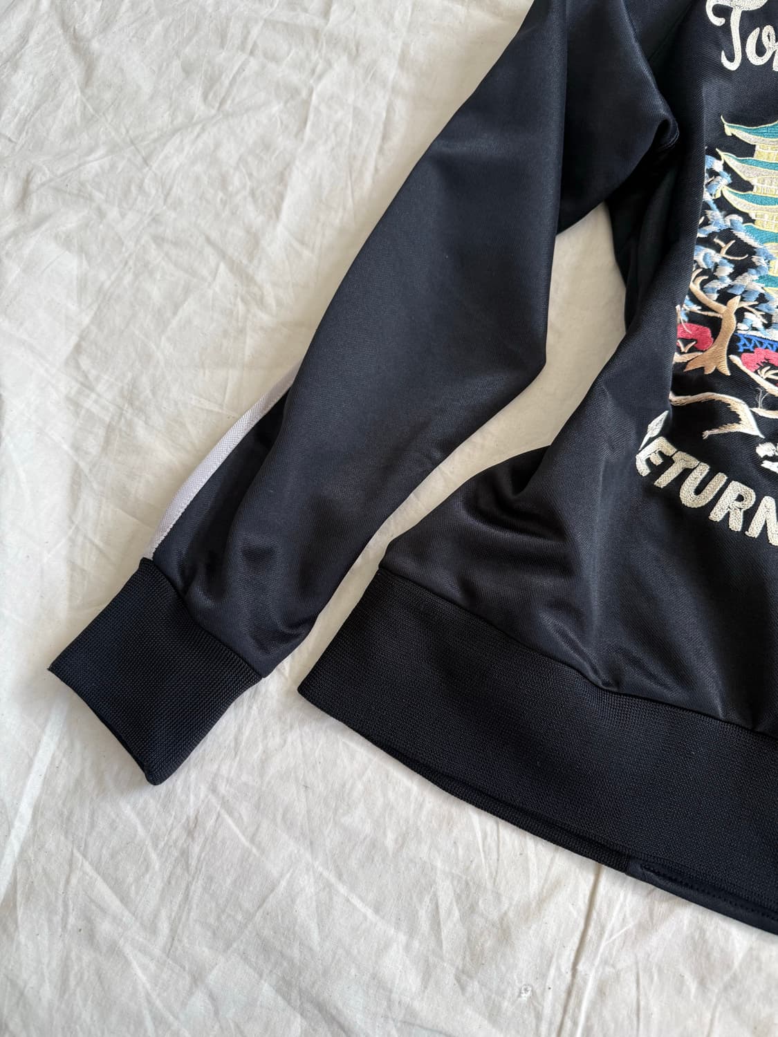 블랙 오리엔탈 자수 디테일 져지 상품이미지6