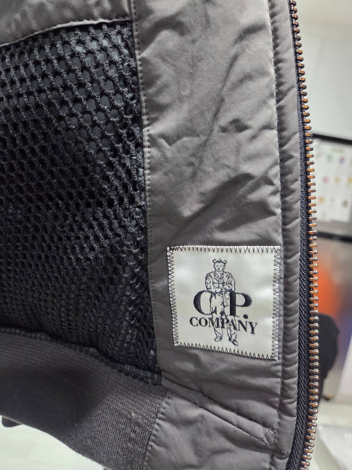 씨피컴퍼니 CP 컴퍼니 패딩 자켓 상품이미지3