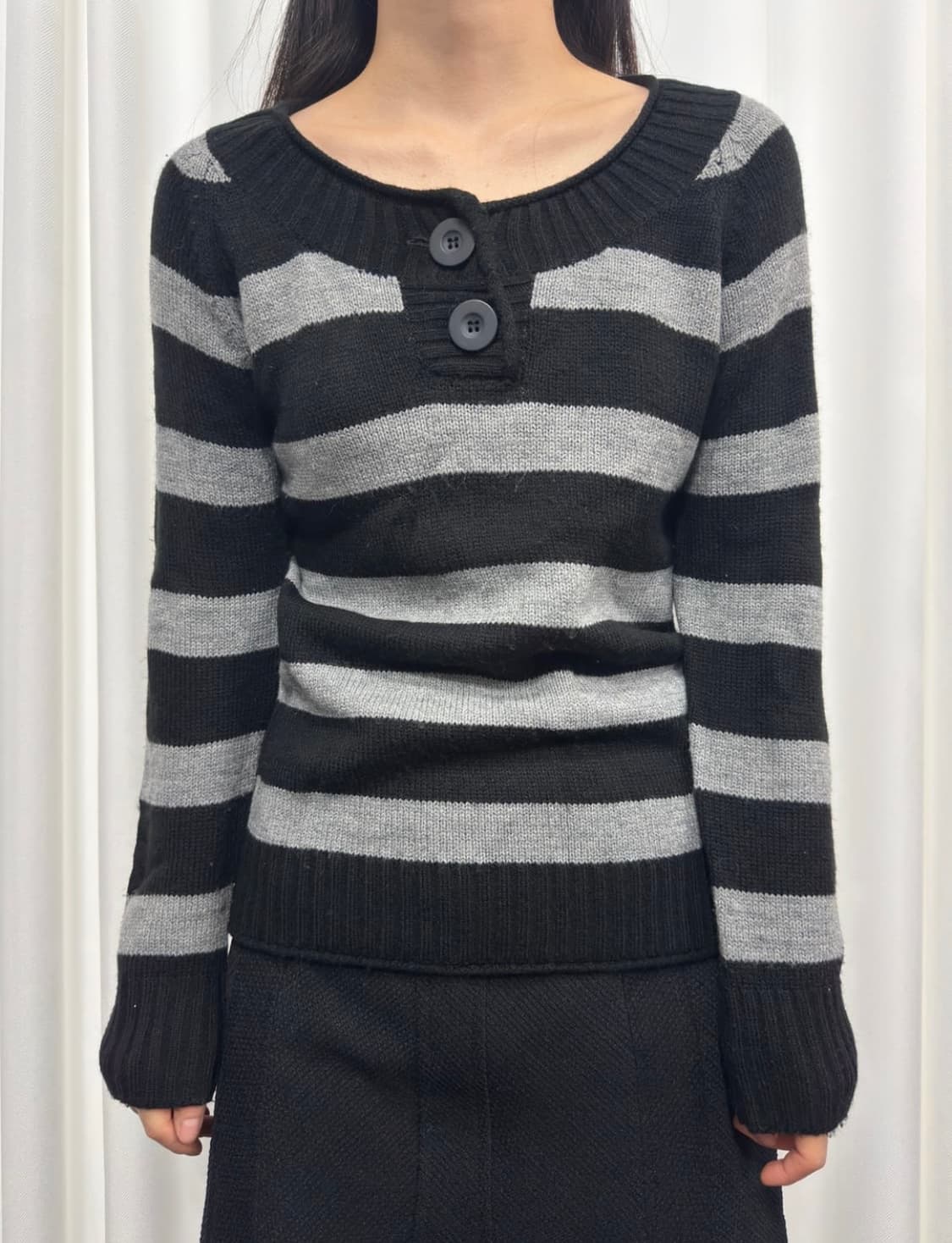 Button stripe knit  상품이미지1