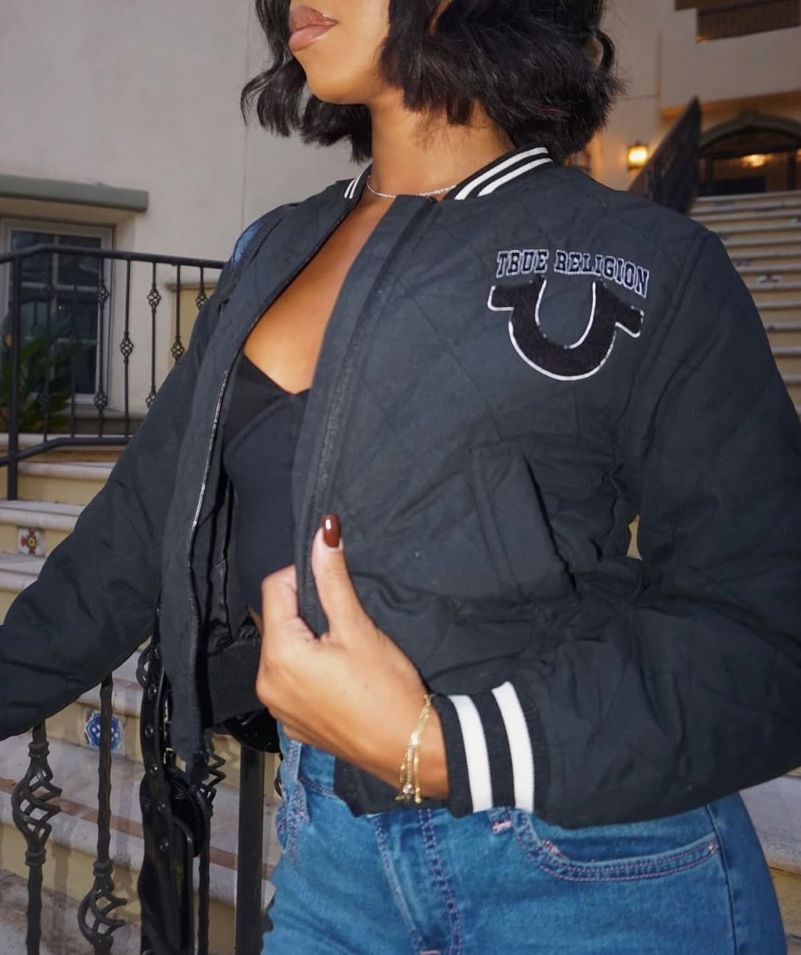 [새제품] 트루 릴리젼 블랙 바시티 자켓 상품이미지1