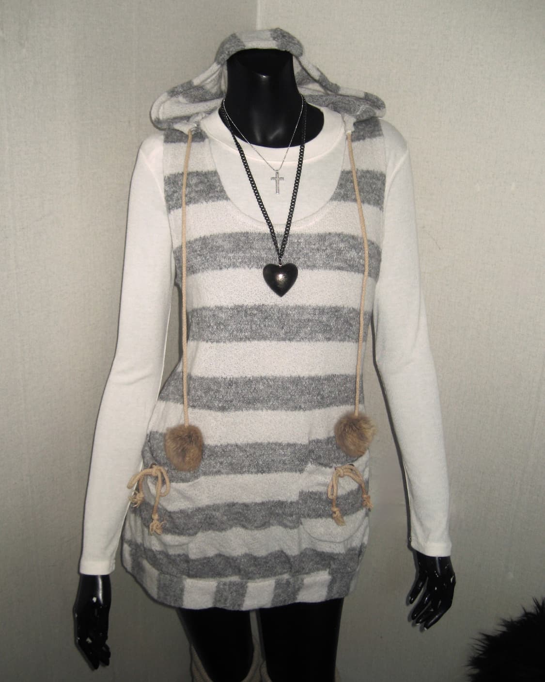 폼폼이 스트라이프 민소매 니트 원피스 탑 상품이미지3