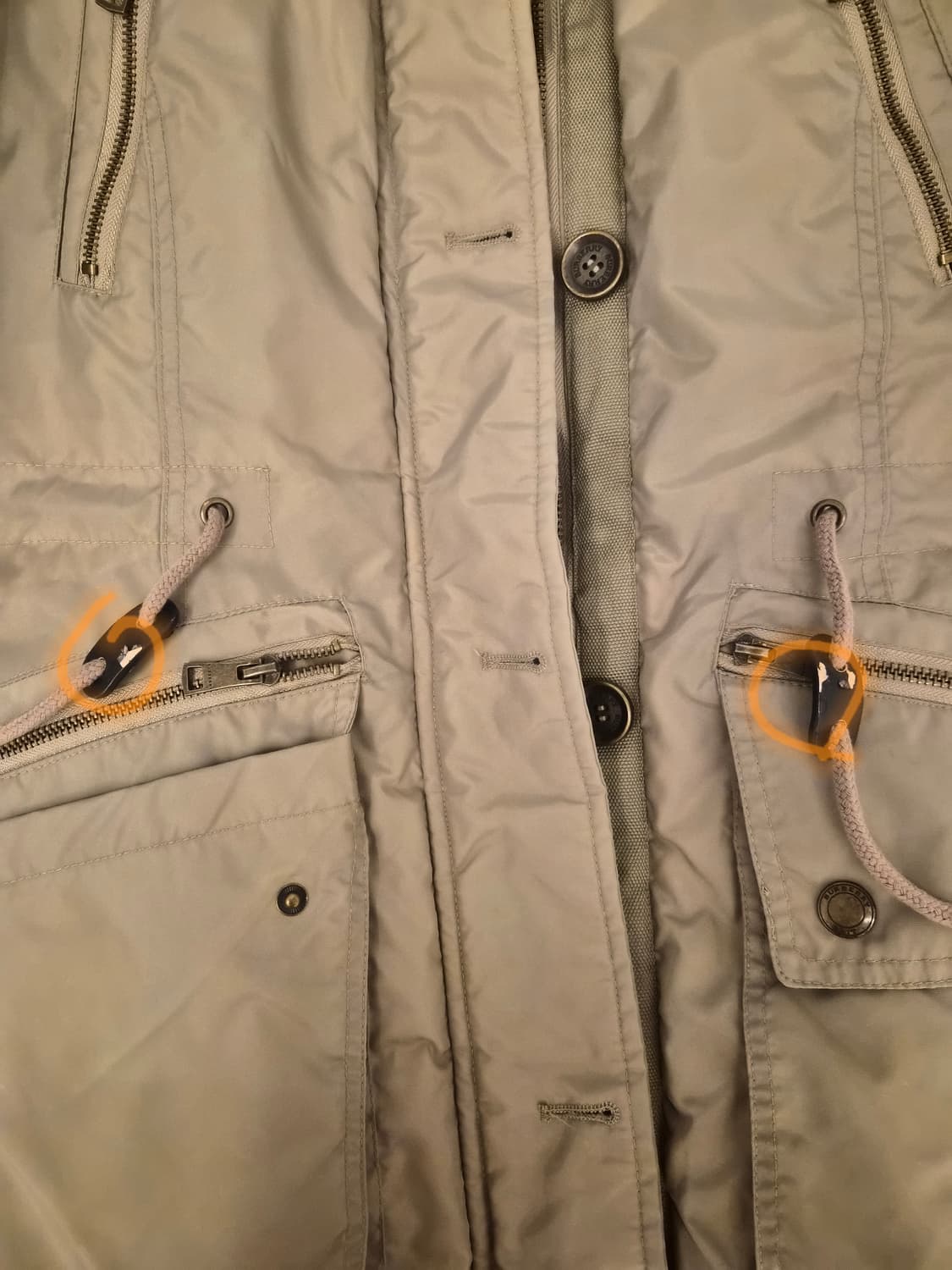 버버리 여성 덕다운 패딩 상품이미지9