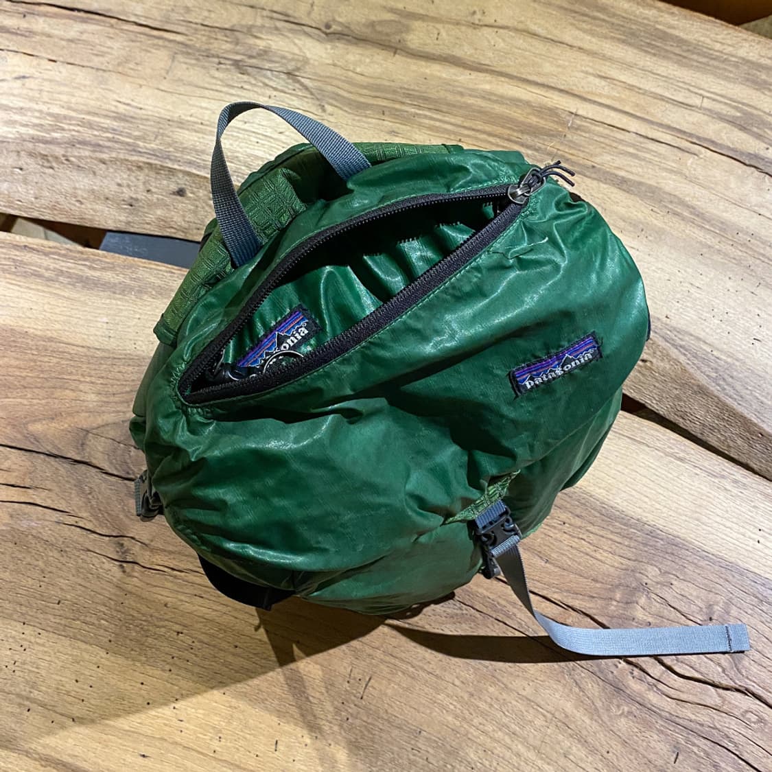 파타고니아 패커블 그린 백팻 상품이미지2