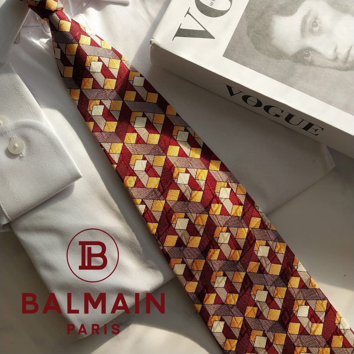발망 버건디 지오메트릭 블록 실크 넥타이 9.8cm A등급 K1522
 상품이미지1