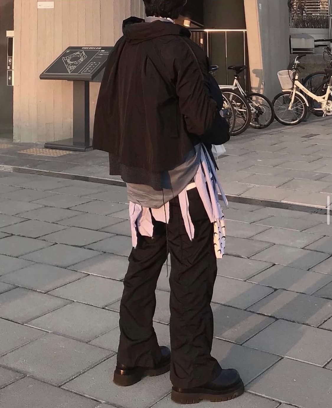 꼼데가르송 커팅 스트라이프 셔츠 상품이미지4