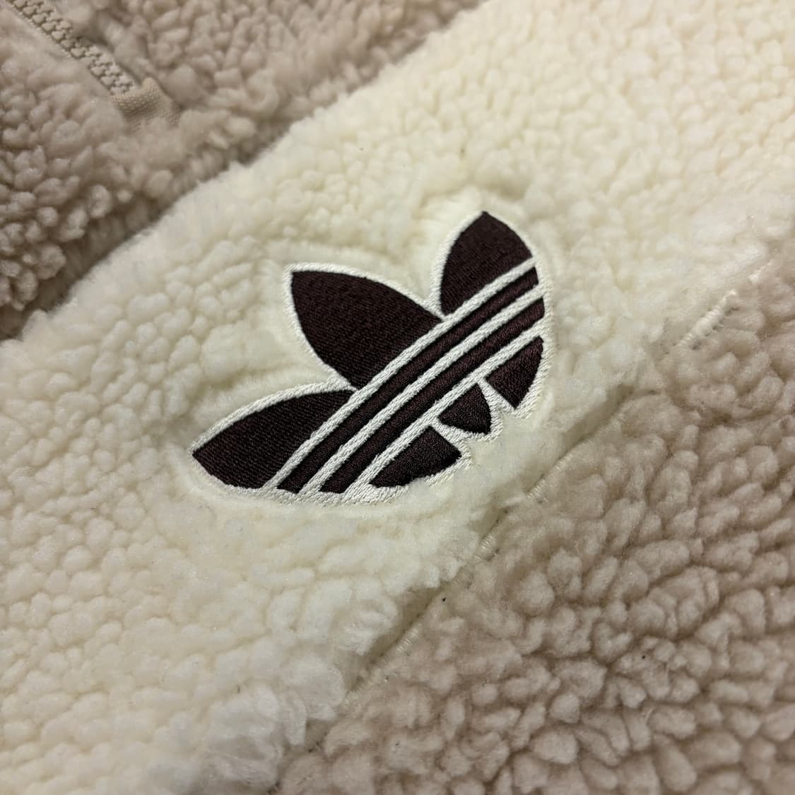 [M] 아디다스 윈터 뽀글이 플리스 하프집업 베이지 B886 상품이미지4