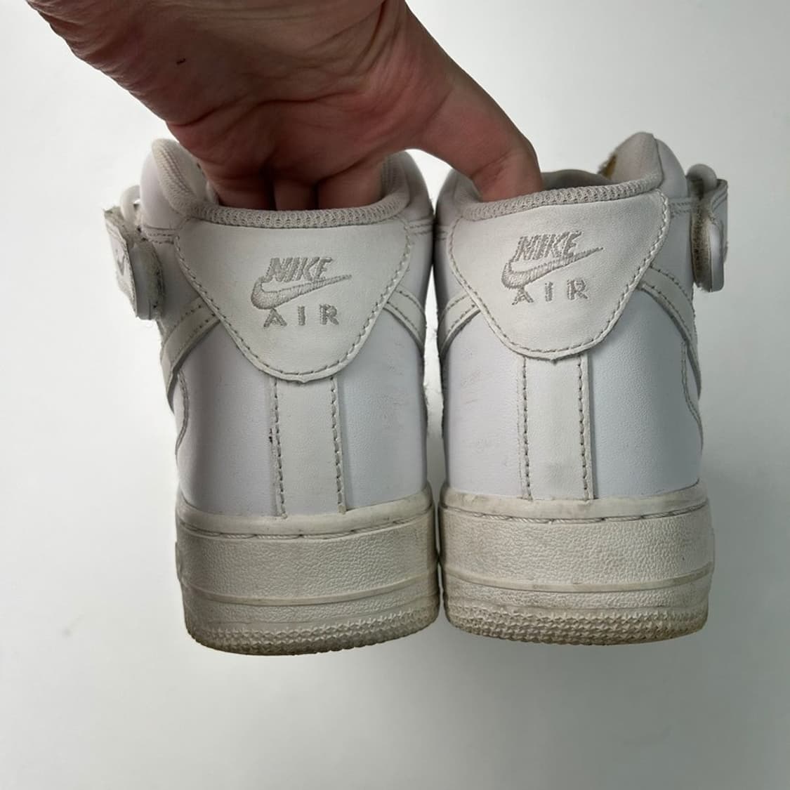 나이키 에어포스 1 미드 07 235 상품이미지6