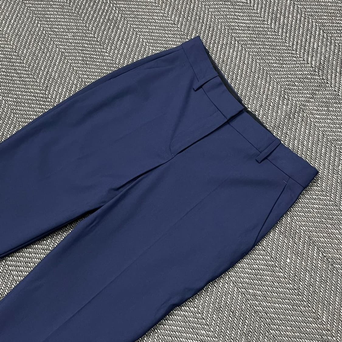 띠어리 모직슬랙스 v0002 상품이미지3