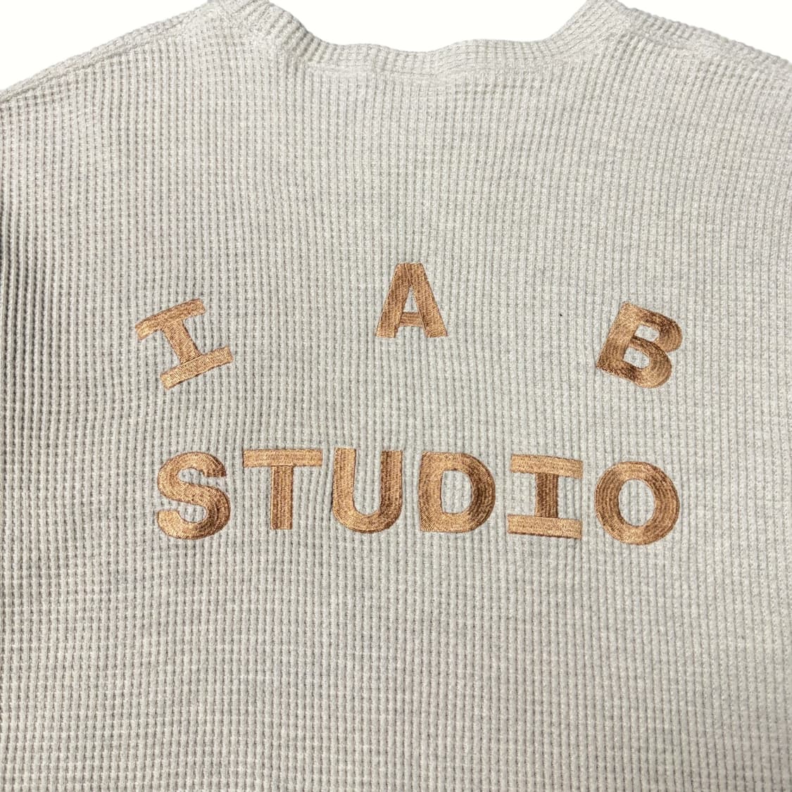 (XXL) 아이앱 스튜디오 X 넷플릭스 던전밥 와플 롱슬리브 아이보리 상품이미지2