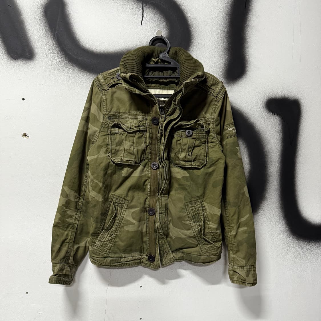 아베크롬비 앤 피치 멀티 포켓 풀 카모 더블 카라 필드 자켓 상품이미지5