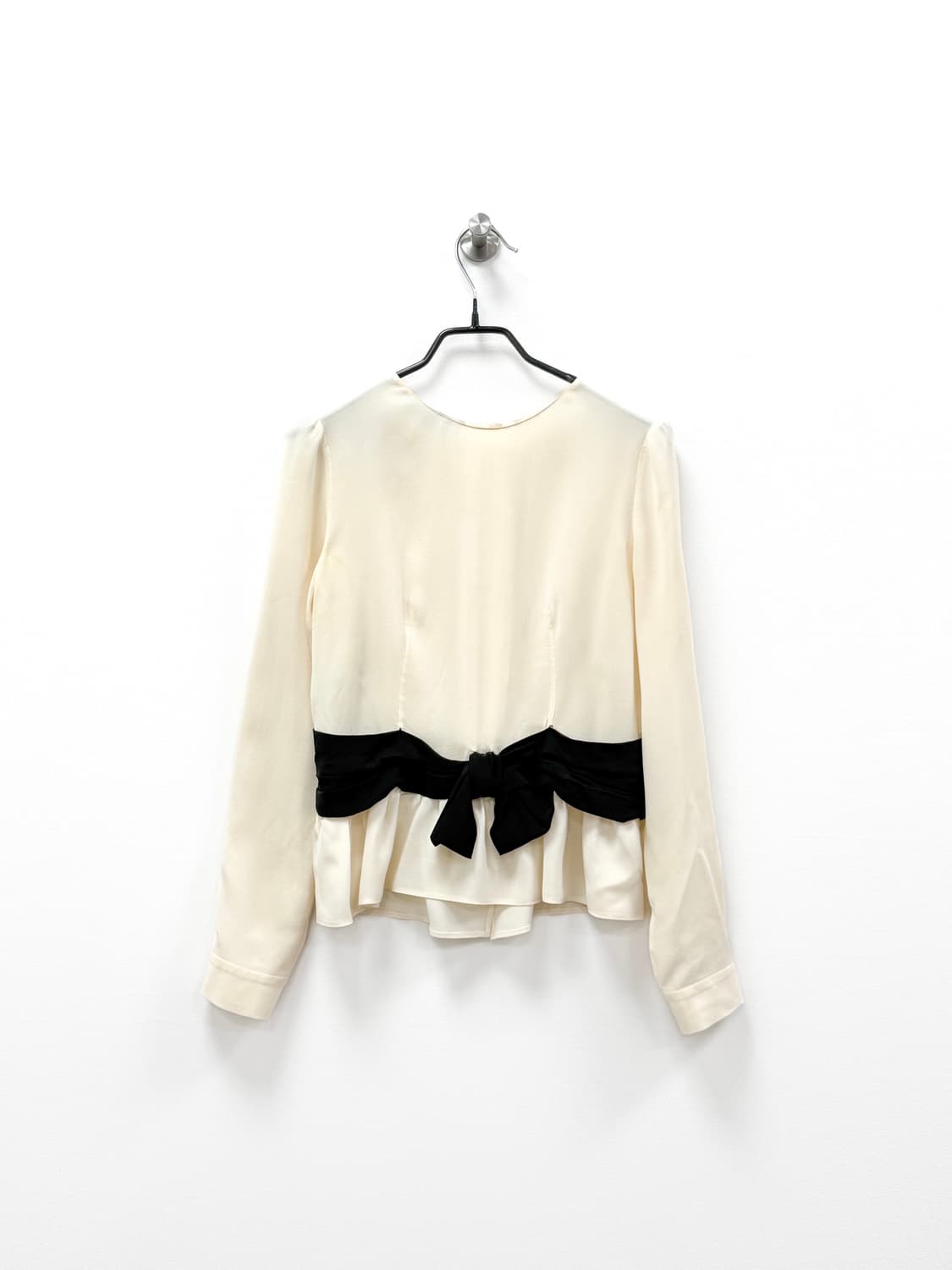 프라다 리본 디테일 실크 페플럼 블라우스 상품이미지1