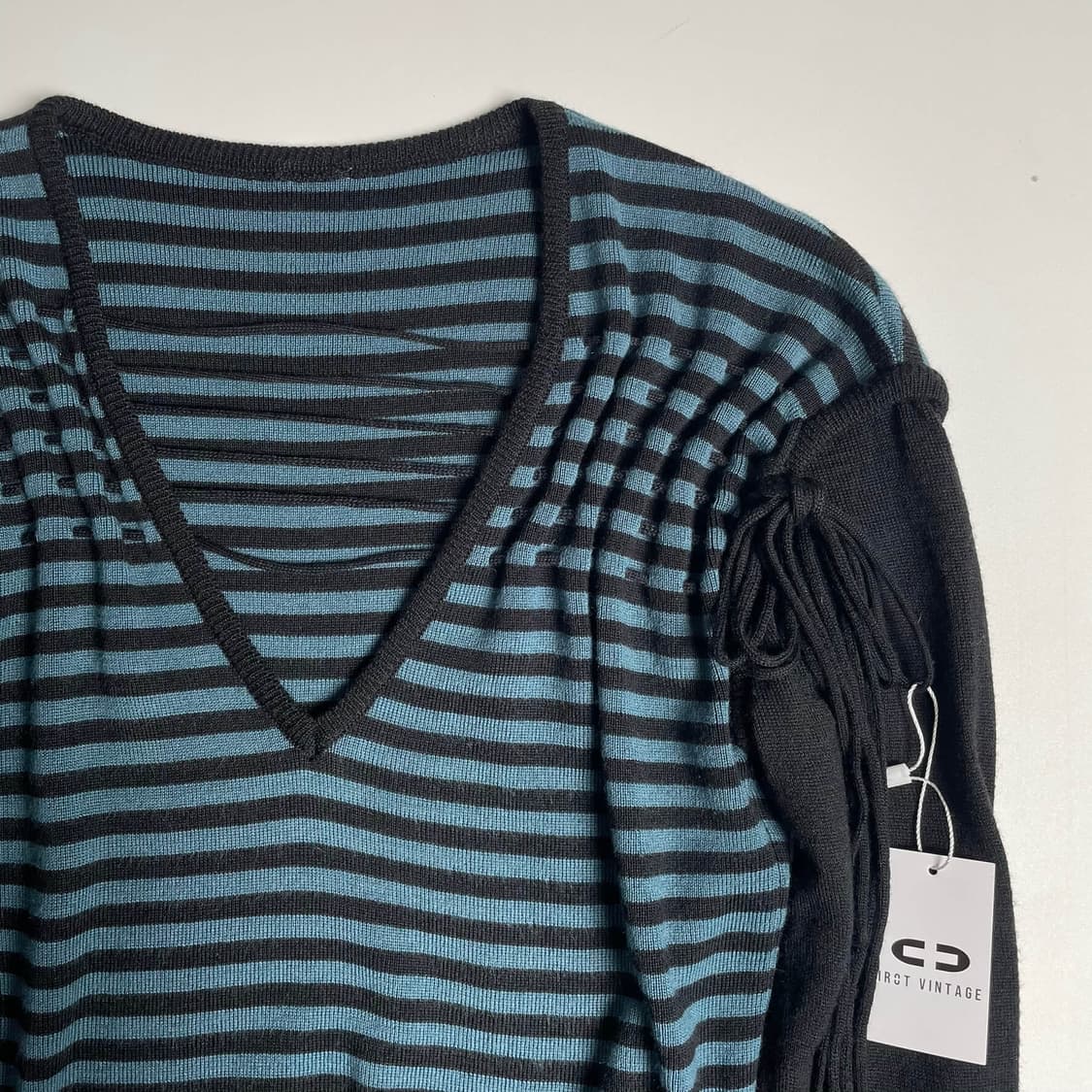 Tg.m 긴 끈 블루 스트라이프 롱슬리브 니트 (italy)   상품이미지3