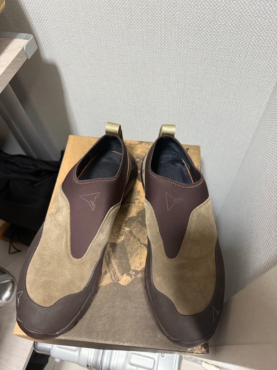 [44.5] Roa 로아 슬립온  상품이미지2