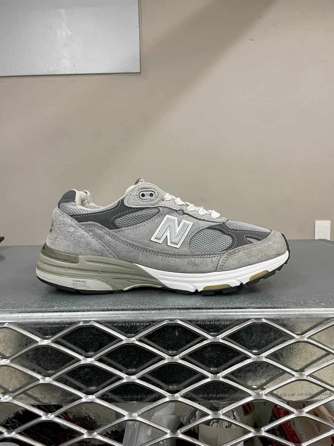 뉴발란스 993 메이드 인 USA 그레이 260 상품이미지4