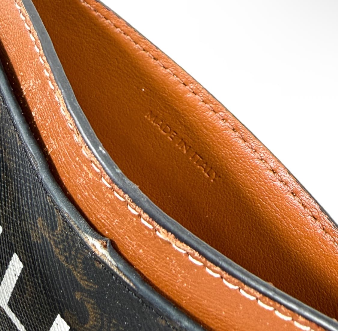 셀린느 트리옹프 트리오페 캔버스 카드 홀더 지갑 탄 10B702CLY 상품이미지9