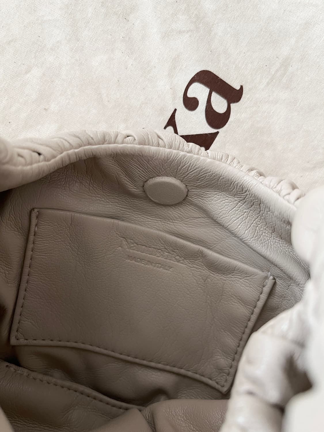 나누슈카 ANJA 미니 바게트백 상품이미지4