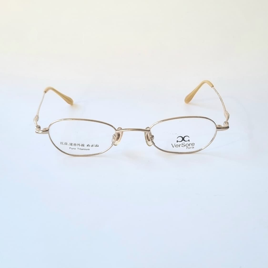 데드스탁 Pure Titanium (순티타늄) 오벌쉐임 안경테 상품이미지3