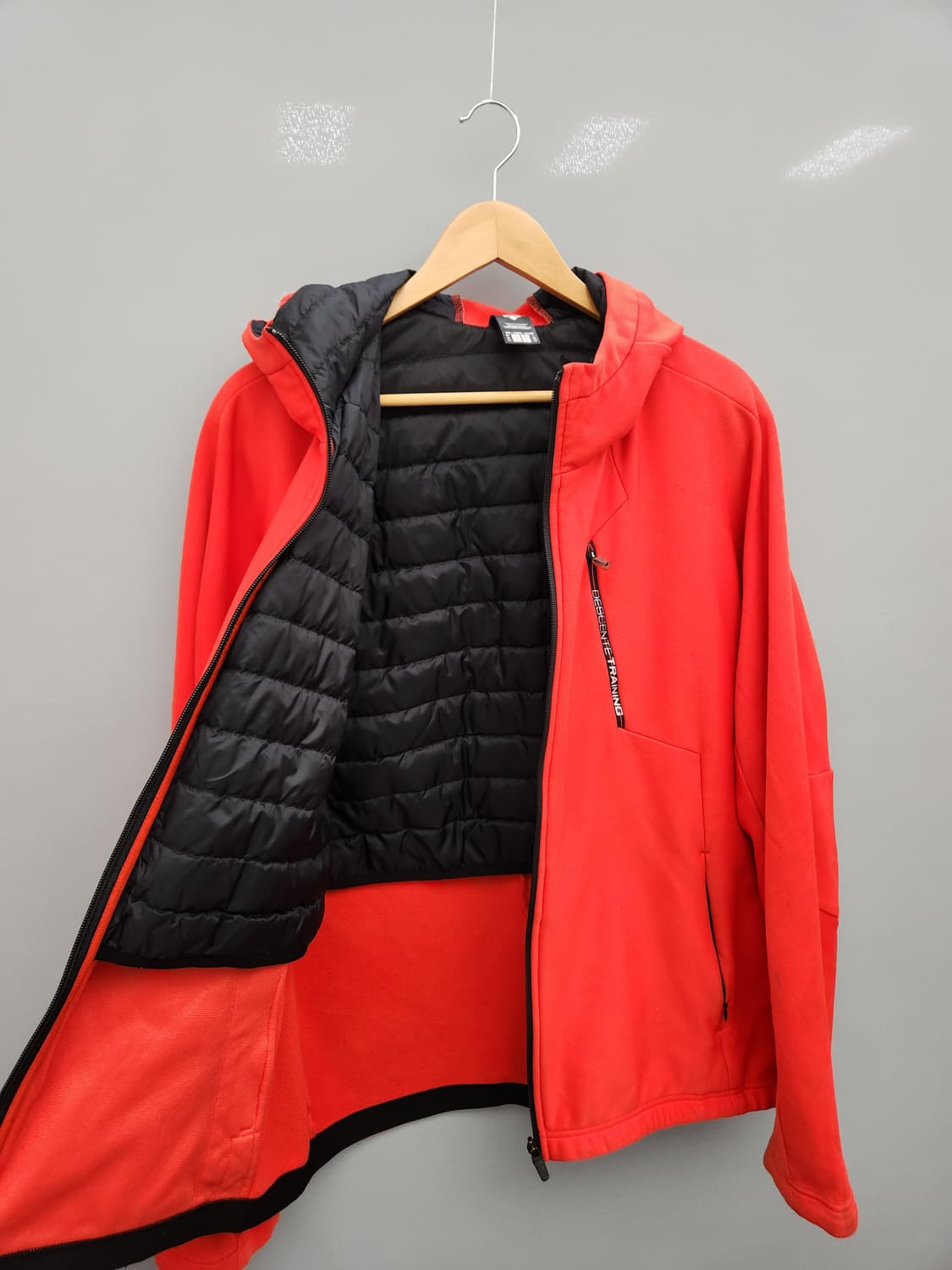 데상트 로고 트랙탑 져지 상품이미지5