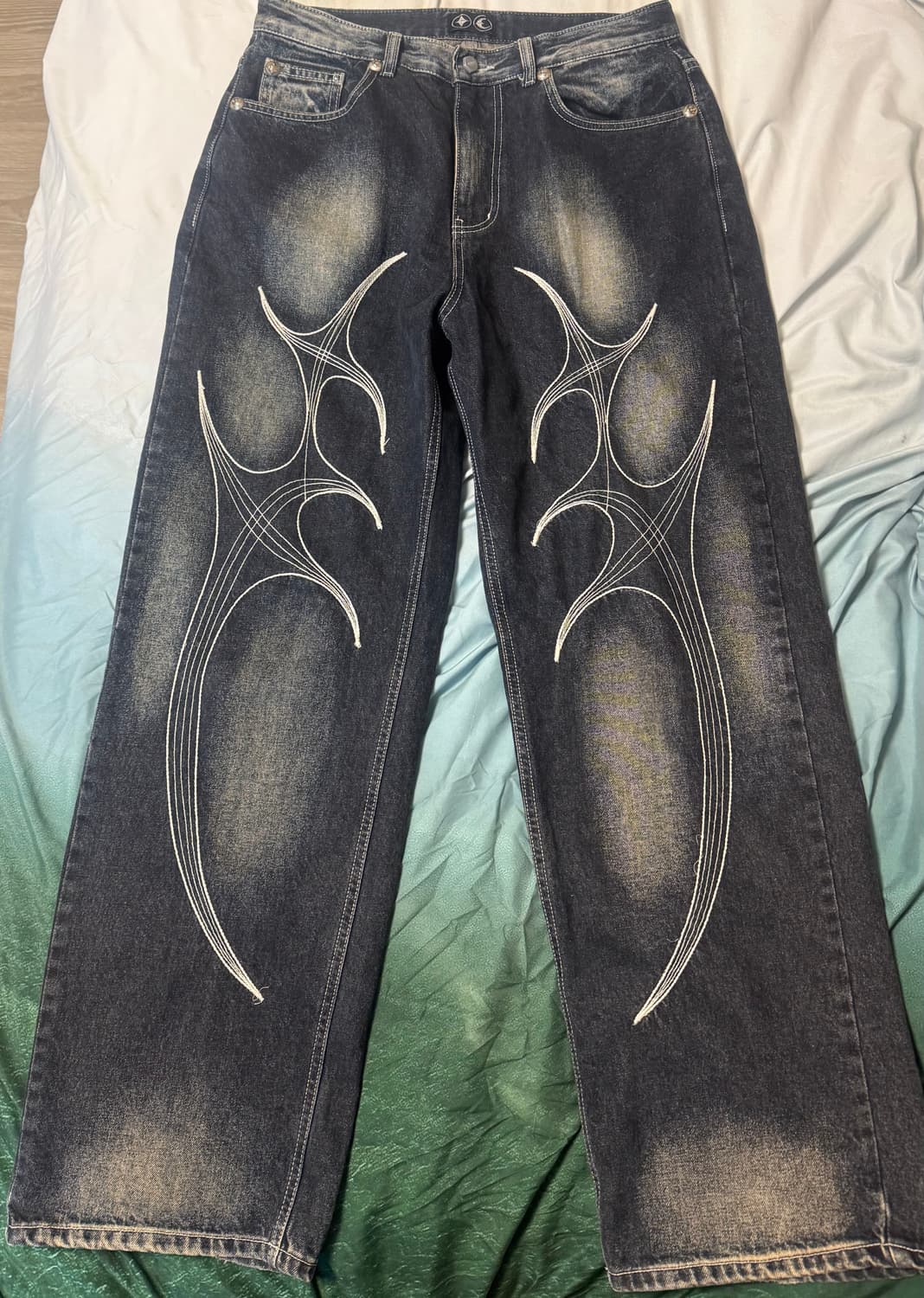 떠그클럽 트라이벌 트리 데님팬츠 3 상품이미지1